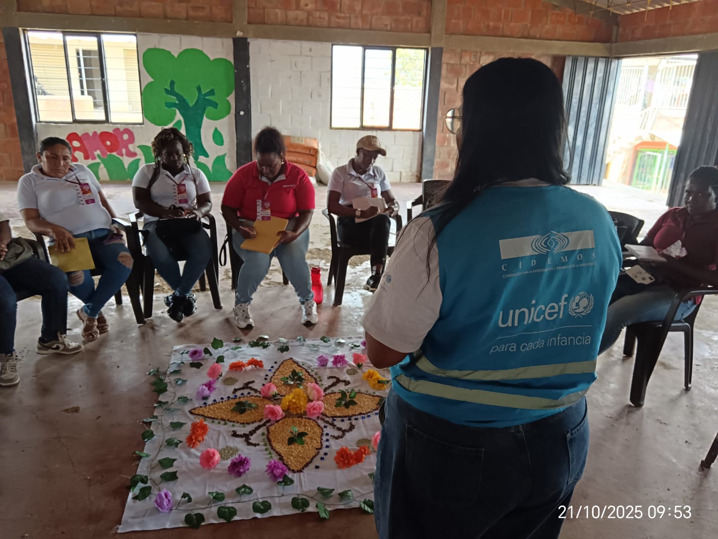 Manos que Tejen Caminos, bienestar para las cuidadoras